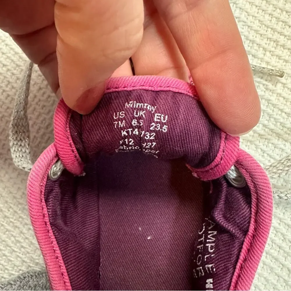 Keds Hello Kitty Mimmy Lace Up Sneakers Girls size 7 Running Shoes School